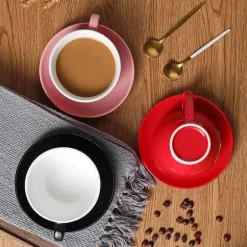 Kaffeetassen-Set aus Keramik – Elegantes Trinkgeschirr aus Porzellan für die Küche zu Hause