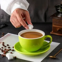 Kaffeetassen-Set aus Keramik – 350 ml Tassen mit Untertassen, 2er-Set