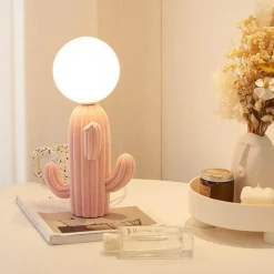 Kaktus-Tischlampe – Einzigartige Wohndekorbeleuchtung aus Kunstharz