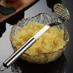 Kartoffelstampfer aus Edelstahl – Manueller Gemüse- und Obstschneider