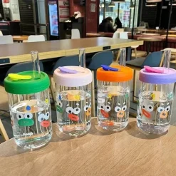 Kawaii Bubble Tea Cup - 550 ml süßes Trinkgeschirr mit Deckel und Strohhalm