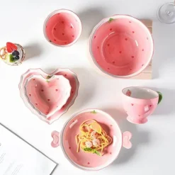Keramikgeschirr-Set – handbemalter rosa Erdbeer-Liebesschüssel-Teller