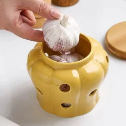 Keramik-Knoblauchbehälter mit Deckel – hohles, durchbrochenes Vorratsglas für frischen Knoblauch