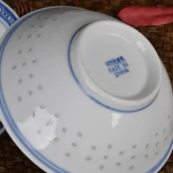 Keramik-Ramenschüssel – blau-weiße Suppenschüssel aus Porzellan