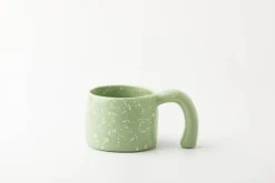 Keramiktasse mit gebogenem Mondgriff – 260 ml, nordischer japanischer Stil