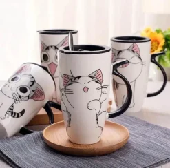 Keramiktasse mit Katzenmotiv und Deckel – 600 ml Kaffee- und Teetasse aus Porzellan