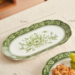 Keramikteller mit Blumenmuster – Dekoratives Geschirr