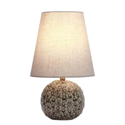Keramik-Tischlampe – geschnitztes Blumendesign