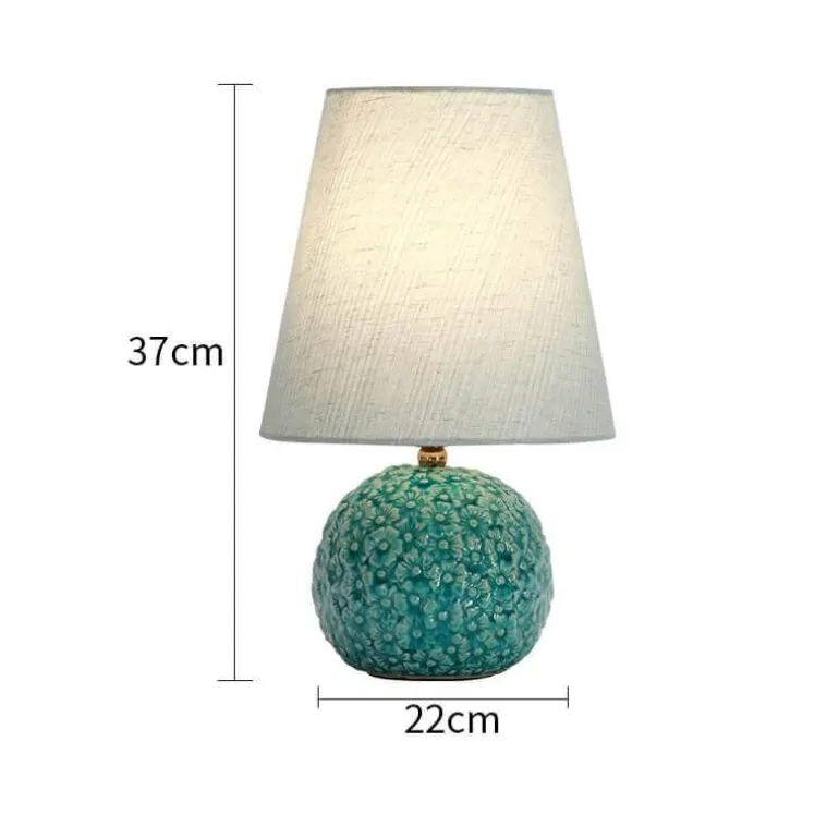 Keramik-Tischlampe – geschnitztes Blumendesign