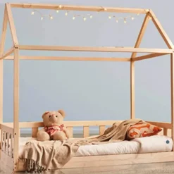 Kinderbettgestell aus Holz - Dream House Design