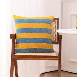 Kissenbezug mit geometrischem Muster - Dekoratives Kissen