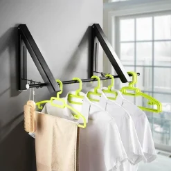 Klappbarer Wandkleiderständer – Platzsparender Wäsche-Organizer