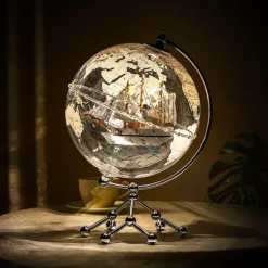 Klare Globus-Dekoration – Transparenter Akzent für Ihr Zuhause