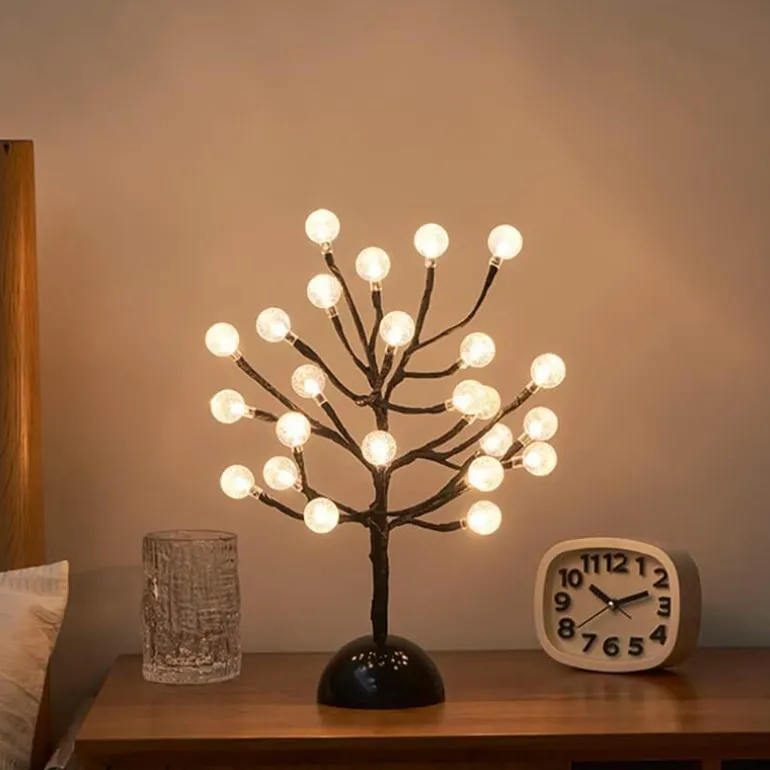 Kleine Baum-LED-Nachtlampe - Dekoratives Licht für Zuhause