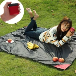 Kompakte wasserdichte Campingmatte - Tragbare Outdoor-Decke