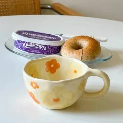 Koreanische Keramik-Blumentasse - Handgeknöpfte Kaffee- und Teetasse