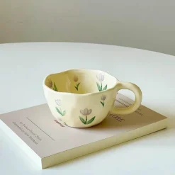 Koreanische Keramik-Blumentasse - Handgeknöpfte Kaffee- und Teetasse