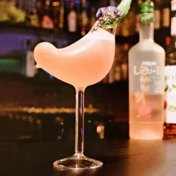 Kreatives Cocktailglas in Vogelform – Einzigartiges Trinkgeschirr für Partys