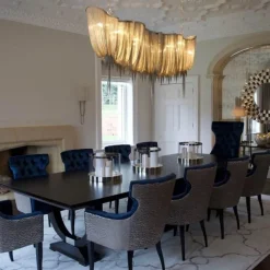 Kronleuchter – Majestic Glow Kettenleuchte