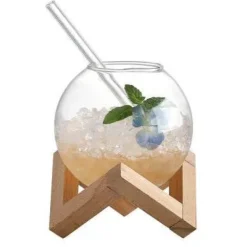 Kugelförmiges Gläserset - Kaffee-, Saft- und Cocktailbecher mit Strohhalm auf Holzbasis