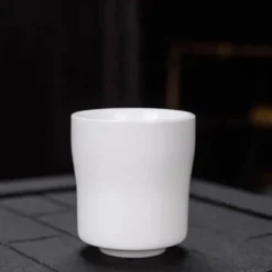 Kung-Fu-Teetassen-Set – 3-teiliges Trinkgeschirr aus weißem Porzellan