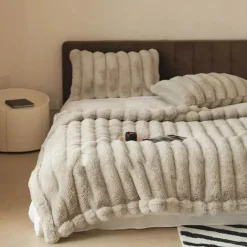 Kuschelige Überwurfdecke - Weiche Ambrose Decke