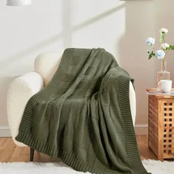 Kuschelige karierte Strickdecke - Ellis Design Throw