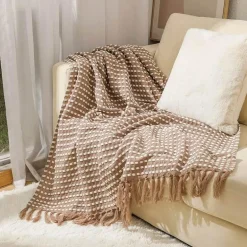 Kuschelige nordische Strickdecke – Überwurf mit Quasten für Zuhause und unterwegs