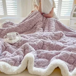 Kuschelige Rossana-Überwurfdecke – weiches Wohndekor, unverzichtbar für Wärme