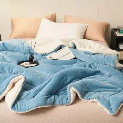 Kuschelweiche Überwurfdecke - Marion Decke