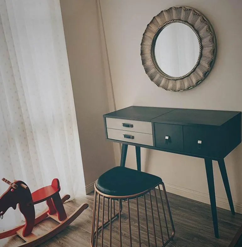 Large Round Wall Mirror - Decorative Home Accent Mirror
