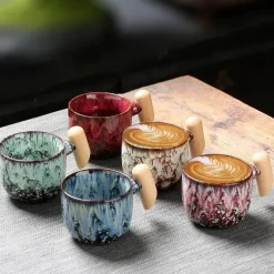 Latte-Tasse aus Keramik – Stilvolle Kaffee-/Teetasse mit Holzgriff