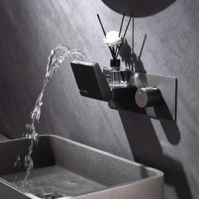 LED Digital Faucet - Smart Black Brass Design