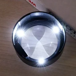 LED-Lesebrille mit Vergrößerungsfunktion – Beleuchtete optische Hilfe für einfaches Lesen