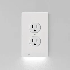 LED-Nachtlicht-Steckdosenabdeckung - Wandplatte mit eingebauten Lichtern