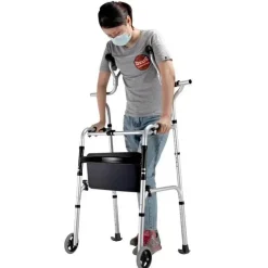 Leichter Rollator für Senioren – Mobilitätshilfe für einfache Fortbewegung