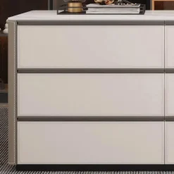 Leonardo Garderobenschrank – Stilvolle Aufbewahrungslösung