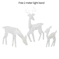 Leuchtendes Rentier – Weihnachtsdekoration für den Garten