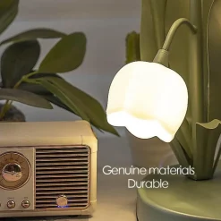 Lilienblumen-Tischlampe – dekorative Blumenbeleuchtung