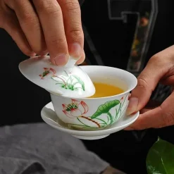Lotus Gaiwan Teeservice – handgezeichnete Porzellanteekanne mit Puer-Tasse