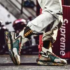 Lässige Hype Sneakers – Streetstyle Outdoor Sneaker