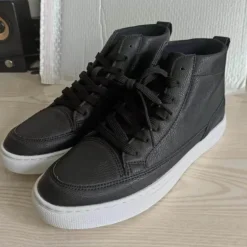 Lässige Lederstiefel für den Herbst - Frostschutz-Winterschuhe