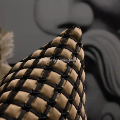 Luxuriöse handgewebte Kissenbezüge und Pouf-Bezüge in Bronzing-Optik