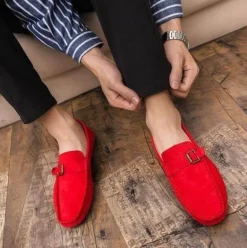 Luxuriöse Slip-On-Fahrerschuhe aus Wildleder für Herren