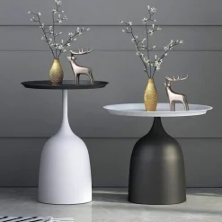 Luxuriöser nordischer Beistelltisch mit Eisen-Metallhalterung