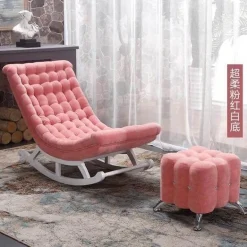 Luxuriöser Schaukelsessel – elegantes europäisches Design