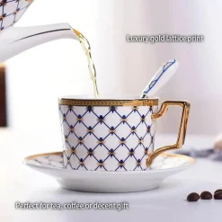 Luxuriöses Kaffee- und Teeservice aus goldenem Bone China – elegante Porzellankeramik