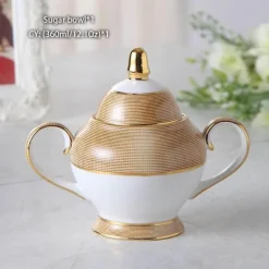 Luxuriöses Tee- und Kaffeeset aus goldenem Bone China – elegantes Trinkgeschirr aus Porzellan