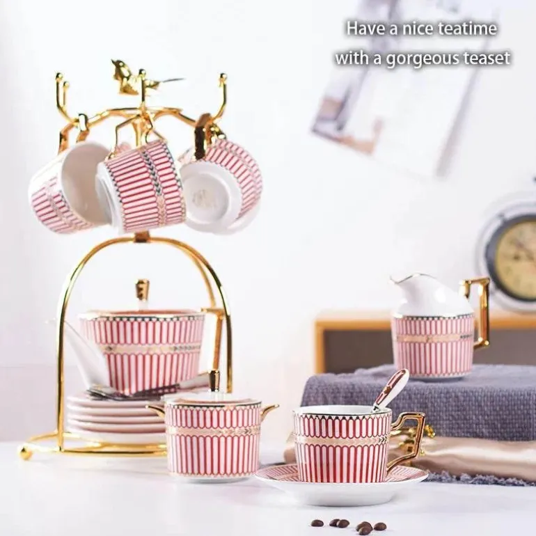 Luxuriöses Tee- und Kaffeeset aus Bone China – Elegantes Trinkgeschirr aus goldfarbenem Porzellan