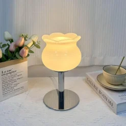 Maiglöckchen-Tischlampe – Elegante florale Beleuchtungsvorrichtung für Ihr Zuhause
